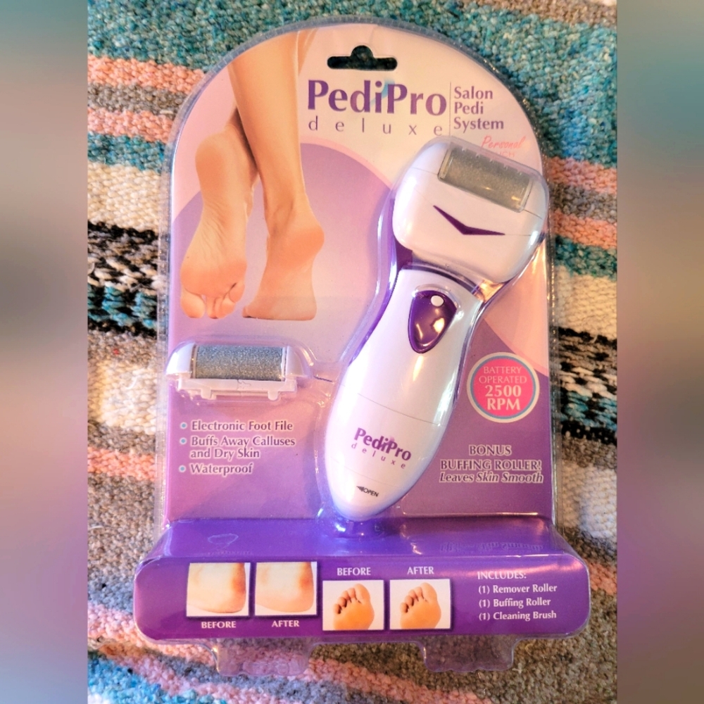 Pedi pro deluxe battery operated electronic foot file-white/purple